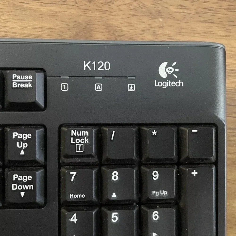 Logitech‎ K120 920-002851 Wired Keyboard Black Tested Working*